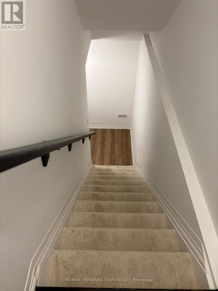 Property Photo:  146 Bur Oak Drive  ON L2V 0L7 