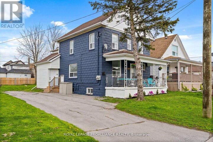 Property Photo:  5654 Desson Avenue Upper  ON L2G 3T2 