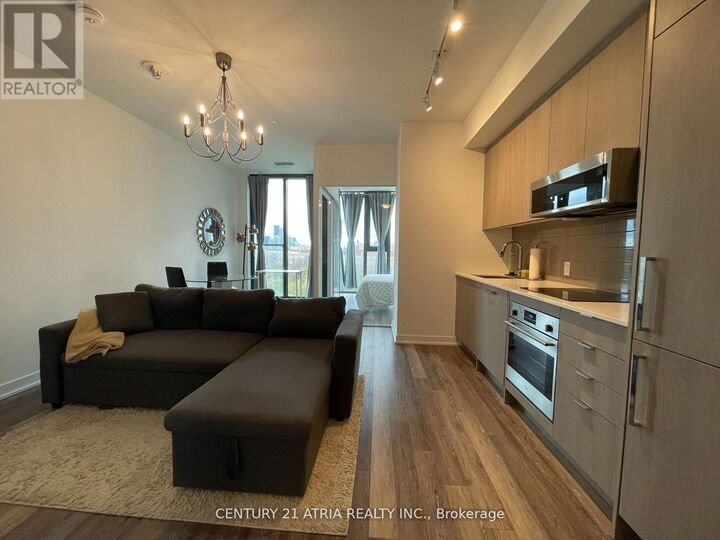 Property Photo:  250 Lawrence Avenue 709  ON M5M 1B2 
