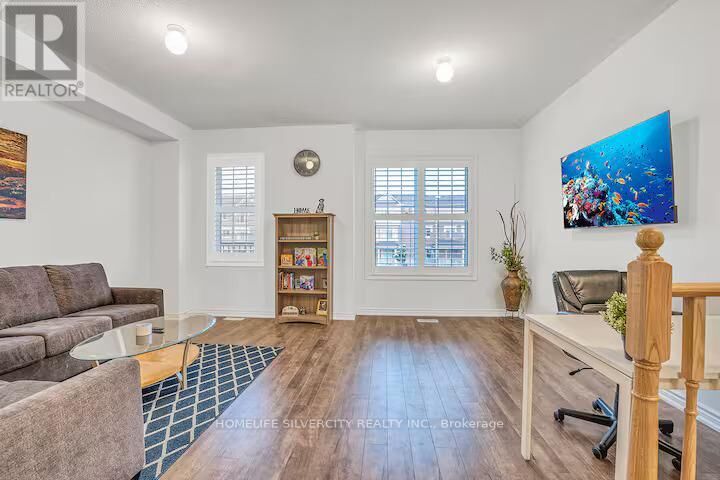 Property Photo: 43 Honey Crisp Lane ON L1C 7H7
