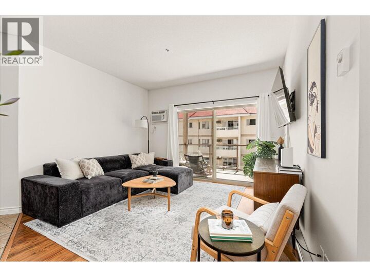 Property Photo:  196 Wade Avenue 307  BC V2A 1T6 