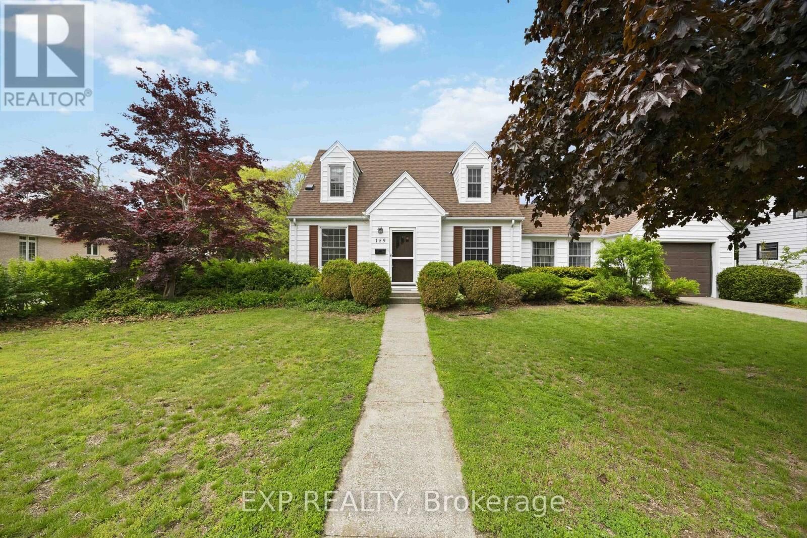 Property Photo: 159 Cecil Street ON N7T 6W6