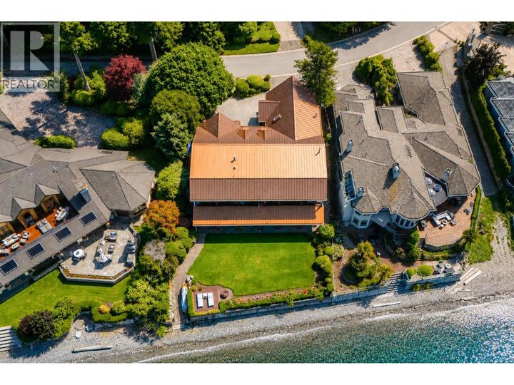 Property Photo:  768 Tsawwassen Beach Road  BC V4M 2J3 