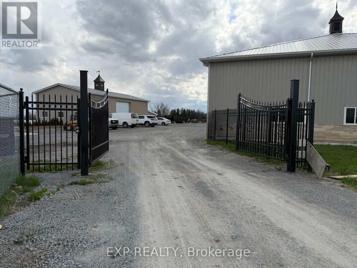 Property Photo:  13938 McCowan Road A  ON L4A 4E2 