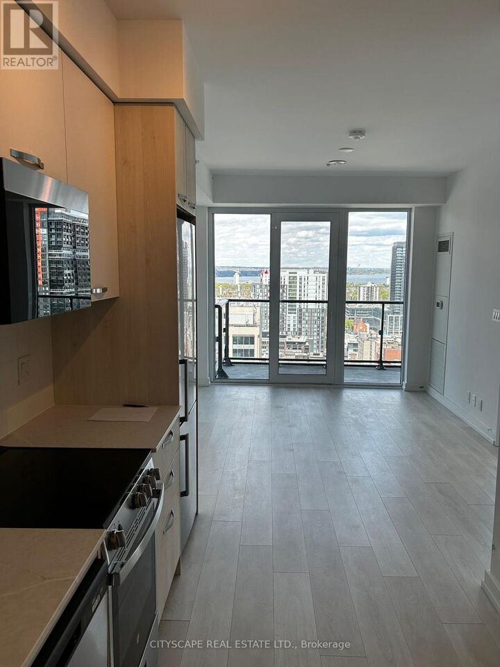 Property Photo:  75 James Street 2204  ON L8P 4V8 