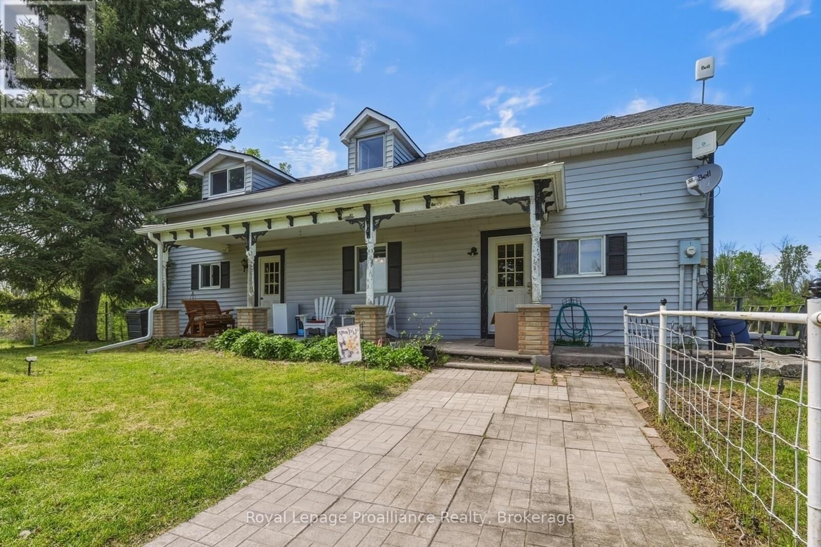 Property Photo:  842 Frankford Road  ON K0K 2B0 