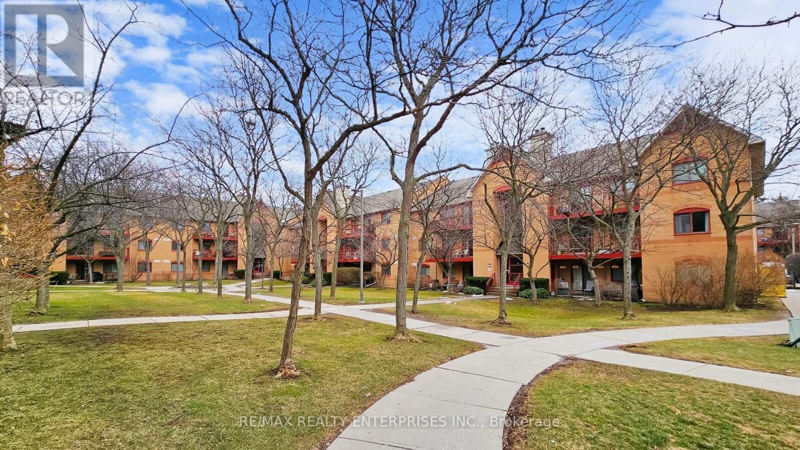 Property Photo:  1508 Pilgrims Way 814  ON L6M 3H1 