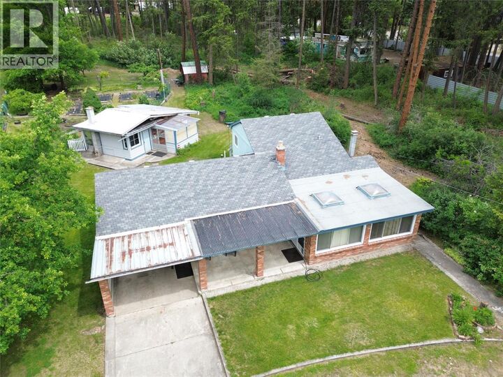 Property Photo: 1980 3 Highway BC V0H 1E2