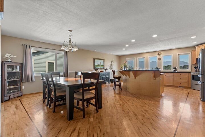 Photo de la propriété: 45199 Stevenson Road BC V2R 1L9