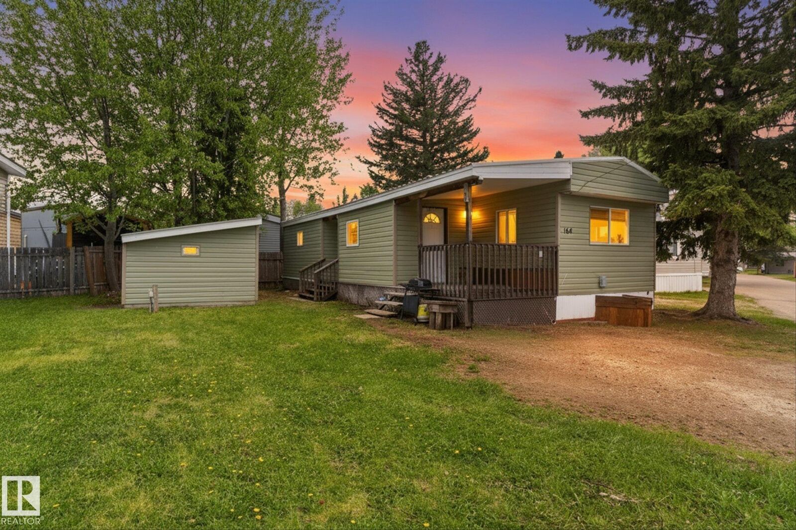Property Photo:  164 305 Calahoo Road  AB T7X 3K9 