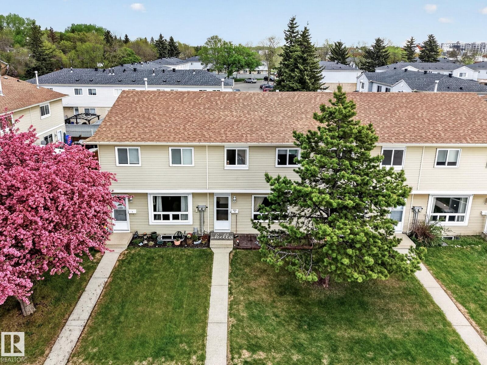 Property Photo:  2131 Oak Street 11  AB T8A 4W9 