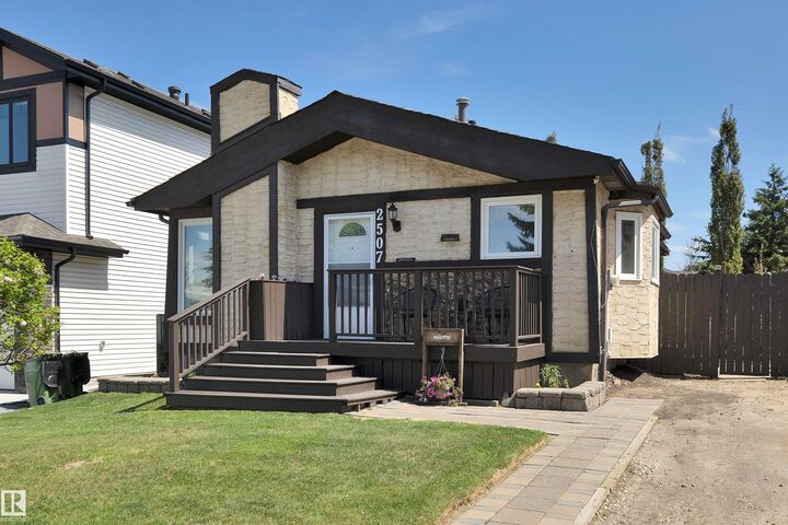 Property Photo: 2507 49A Street NW AB T6L 3X2