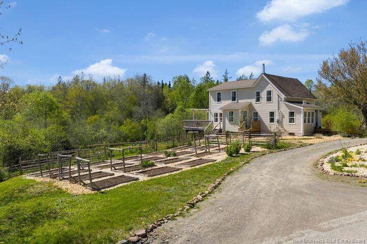 Property Photo: 921 Guthrie Road NB E5T 2G9