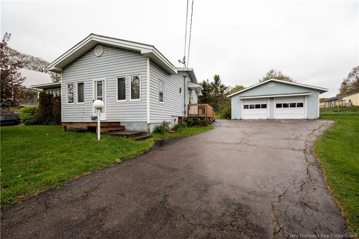 5712 King Street — photo 1