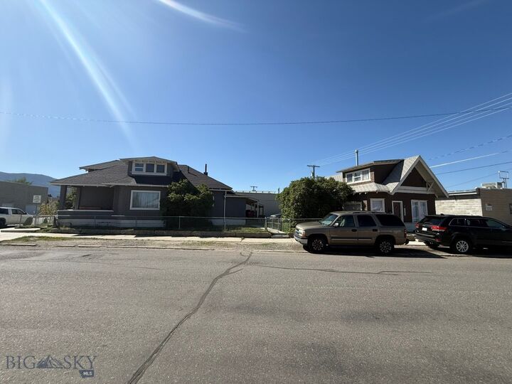 Property Photo:  1712 George Street  MT 59701 