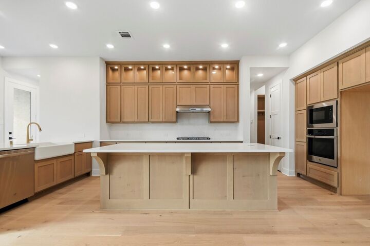Property Photo:  12127 Lake View Boulevard  TX 77523 