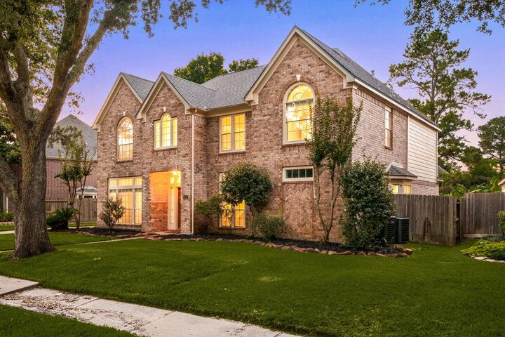 Property Photo:  24726 Lakebriar Drive  TX 77494 