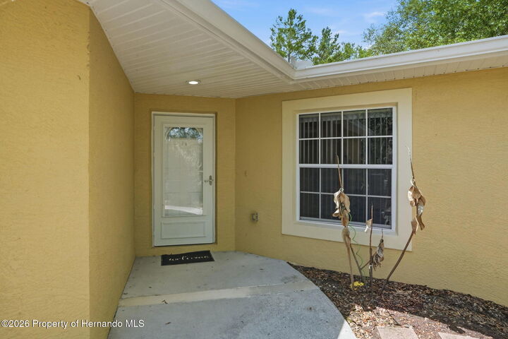 Property Photo: 5356 W Oak Park Boulevard FL 34446