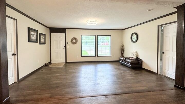 Property Photo:  310 Kaye Street  KY 40403 