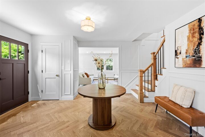 Property Photo:  2 Pebble Hill Drive  NY 11768 