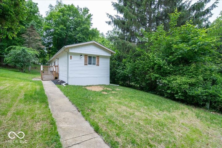 Property Photo: 83 Ravine Court IN 46034