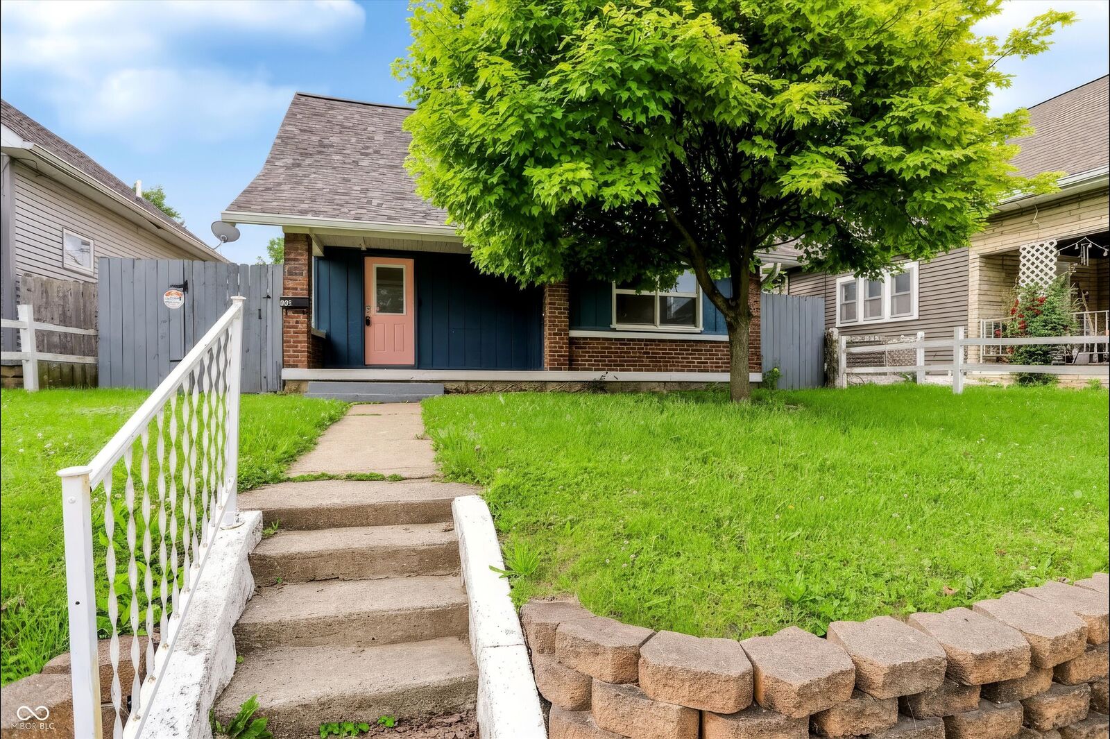 Property Photo:  1541 E Kelly Street  IN 46203 