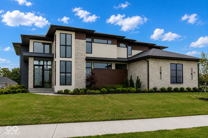 Property Photo:  3925 Besbie Way  IN 46106 