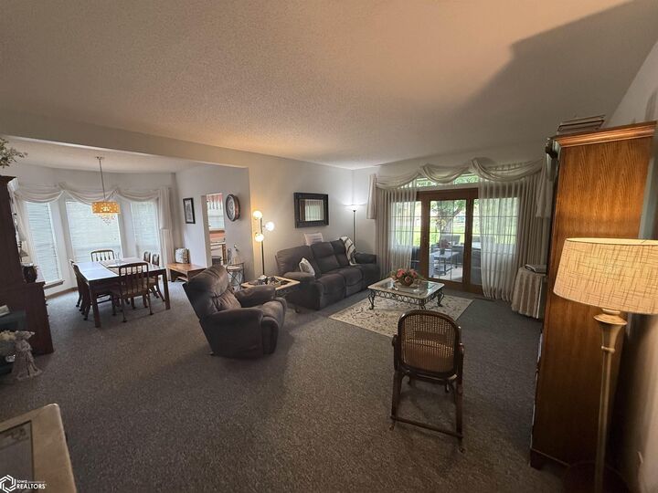 Property Photo:  1508 Orchard Meadow Drive B  IA 52601 