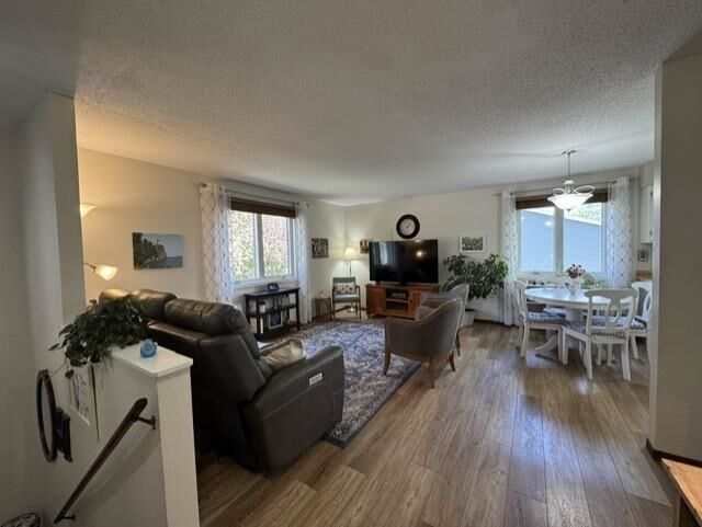 Property Photo: 1417 Sunset Blvd ND 58703
