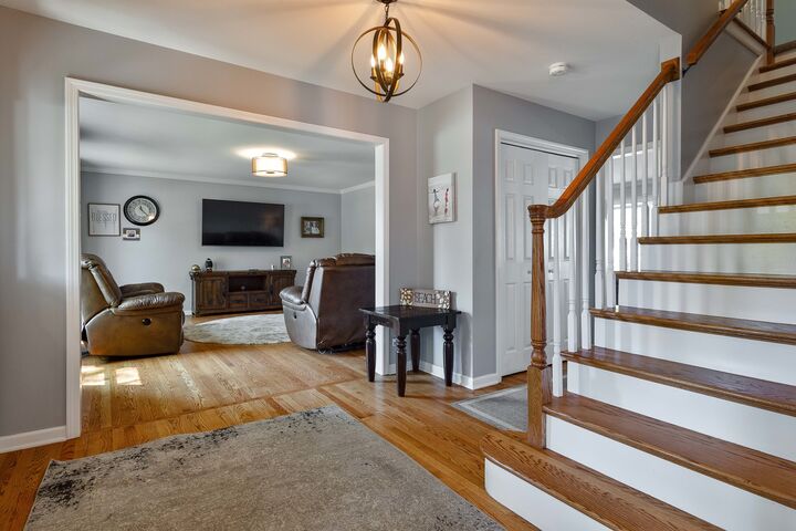 Property Photo:  1129 Tamarack Lane  IL 60048 