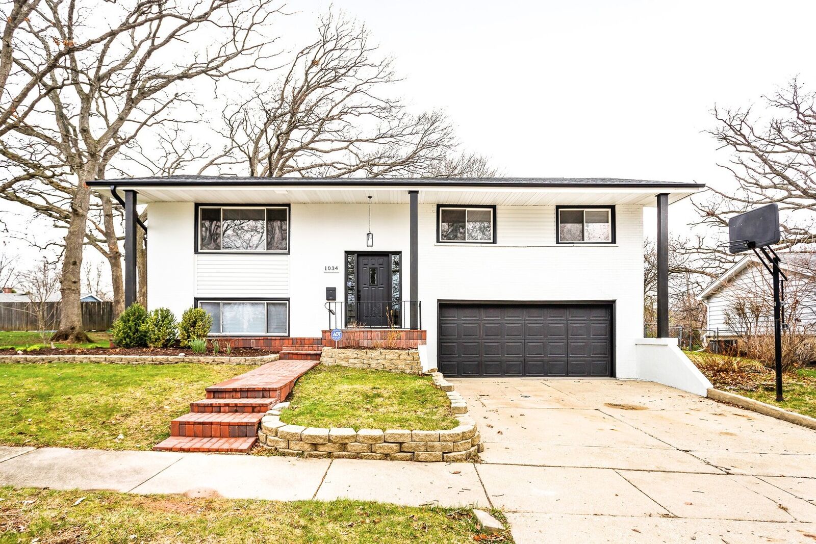 Property Photo: