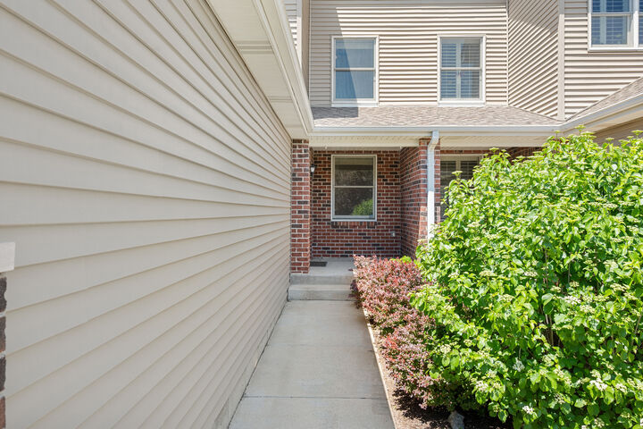 Property Photo: 3705 Green Tree Lane IL 60115