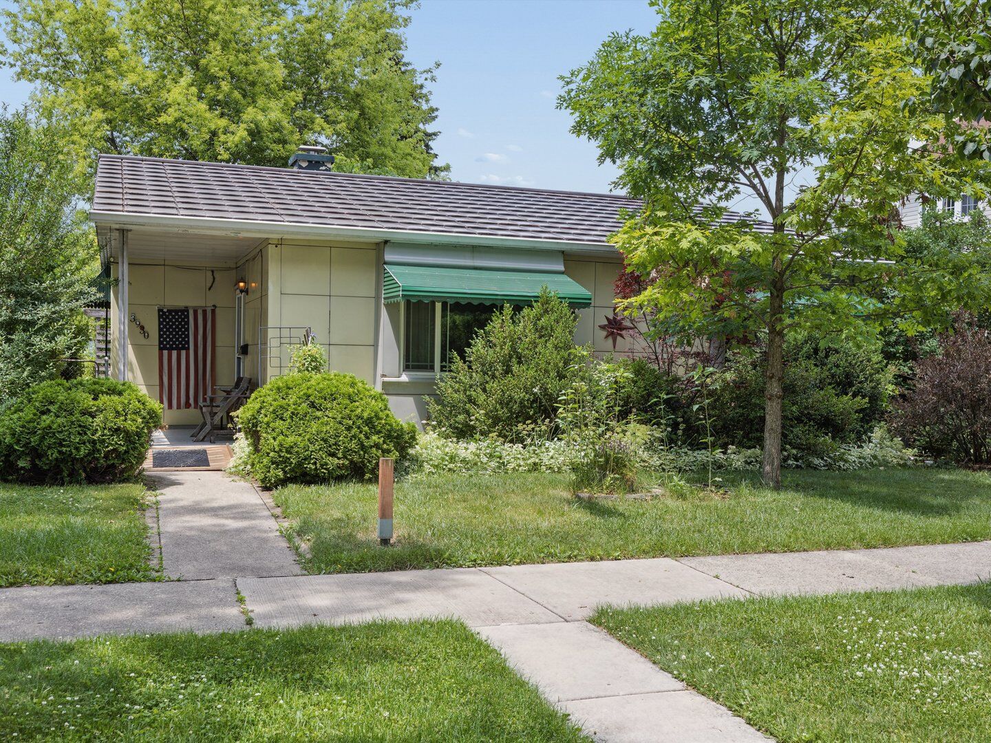 Property Photo:  3930 Park Avenue  IL 60513 