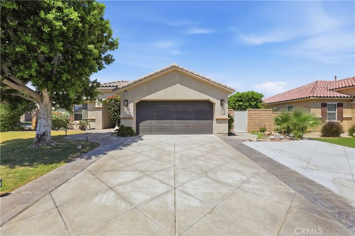 Property Photo:  41425 Farmer Court  CA 92203 