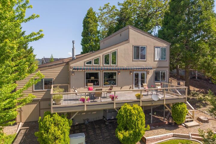 Property Photo: 1016 Buckthorn Drive CA 95247