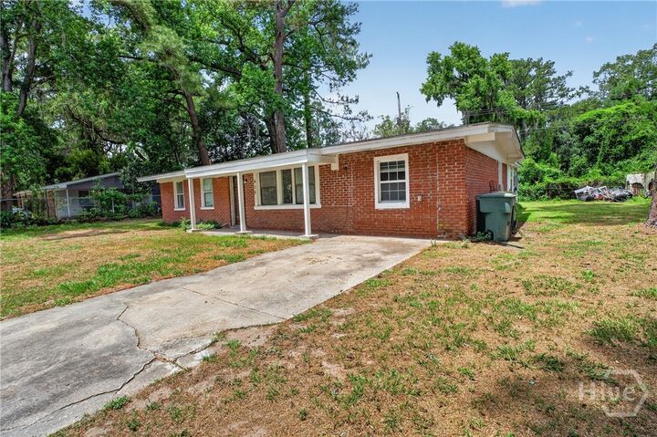 Property Photo: 416 Cranman Drive GA 31406
