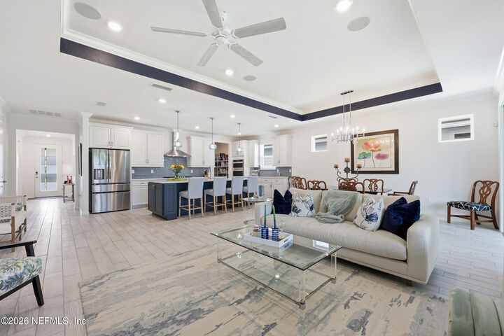 Property Photo:  11130 Town View Court  FL 32256 
