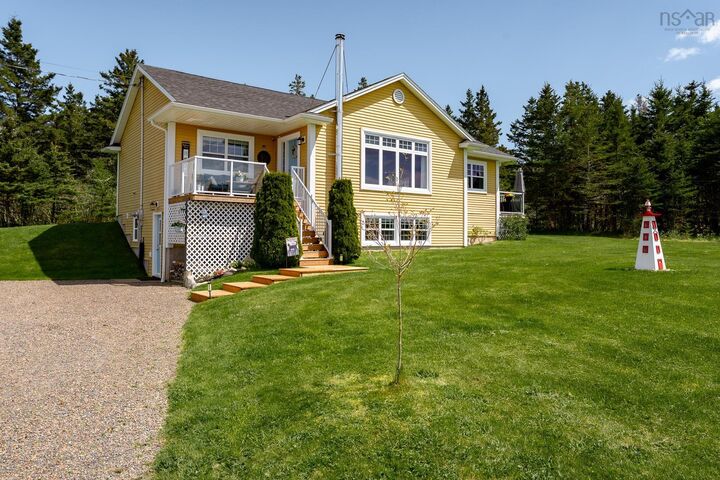 Property Photo: 45 Amys Drive NS B3Z 3M3