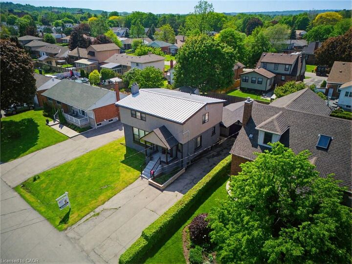 Property Photo:  91 First Street N  ON L8G 1Y2 
