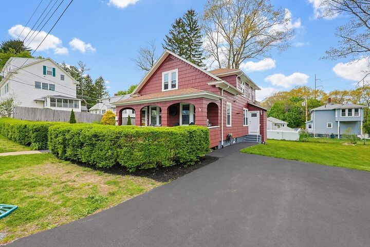 Property Photo: 8 Elton St MA 01604