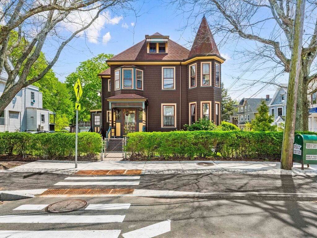 Property Photo:  61 Central St  MA 02143 