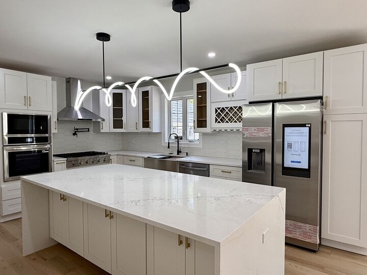Property Photo: 1 Great Woods Cir MA 02766