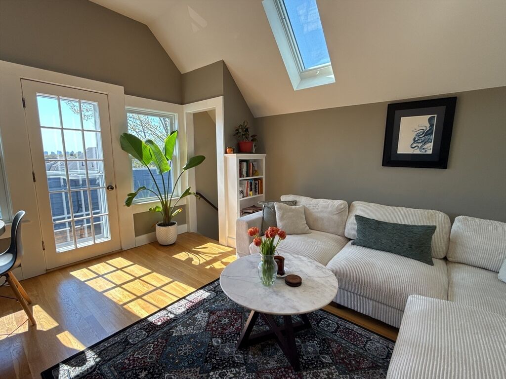 Property Photo:  23 Westminster St 3  MA 02144 