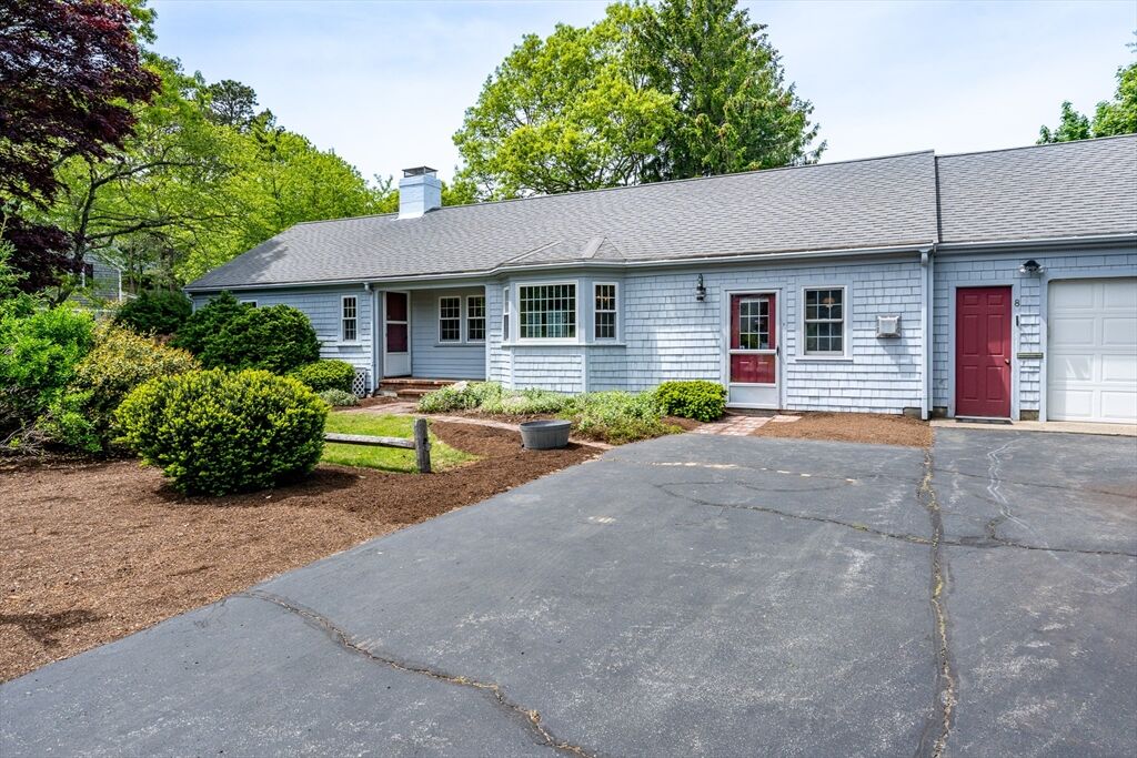 Property Photo:  8 Paine Road  MA 02664 