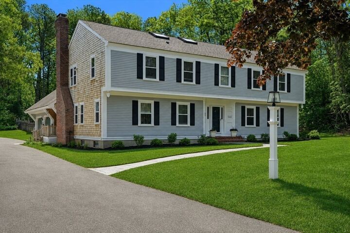 Property Photo:  11 Winding Way  MA 02360 