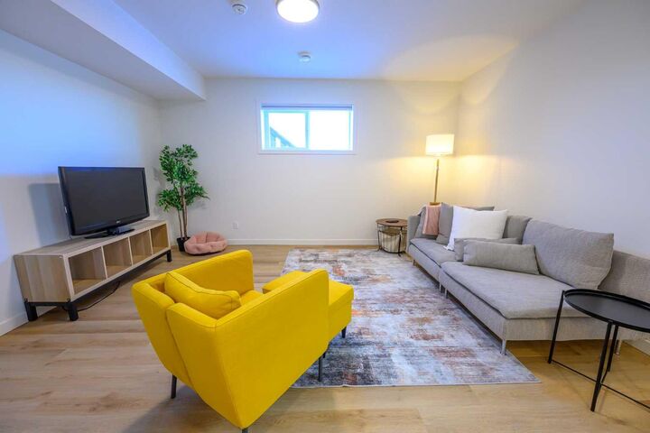 Property Photo: 11962 81 Avenue A AB T8W 0M7