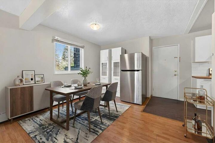 Property Photo:  5601 Dalton Drive NW 202A  AB T3A 2C3 