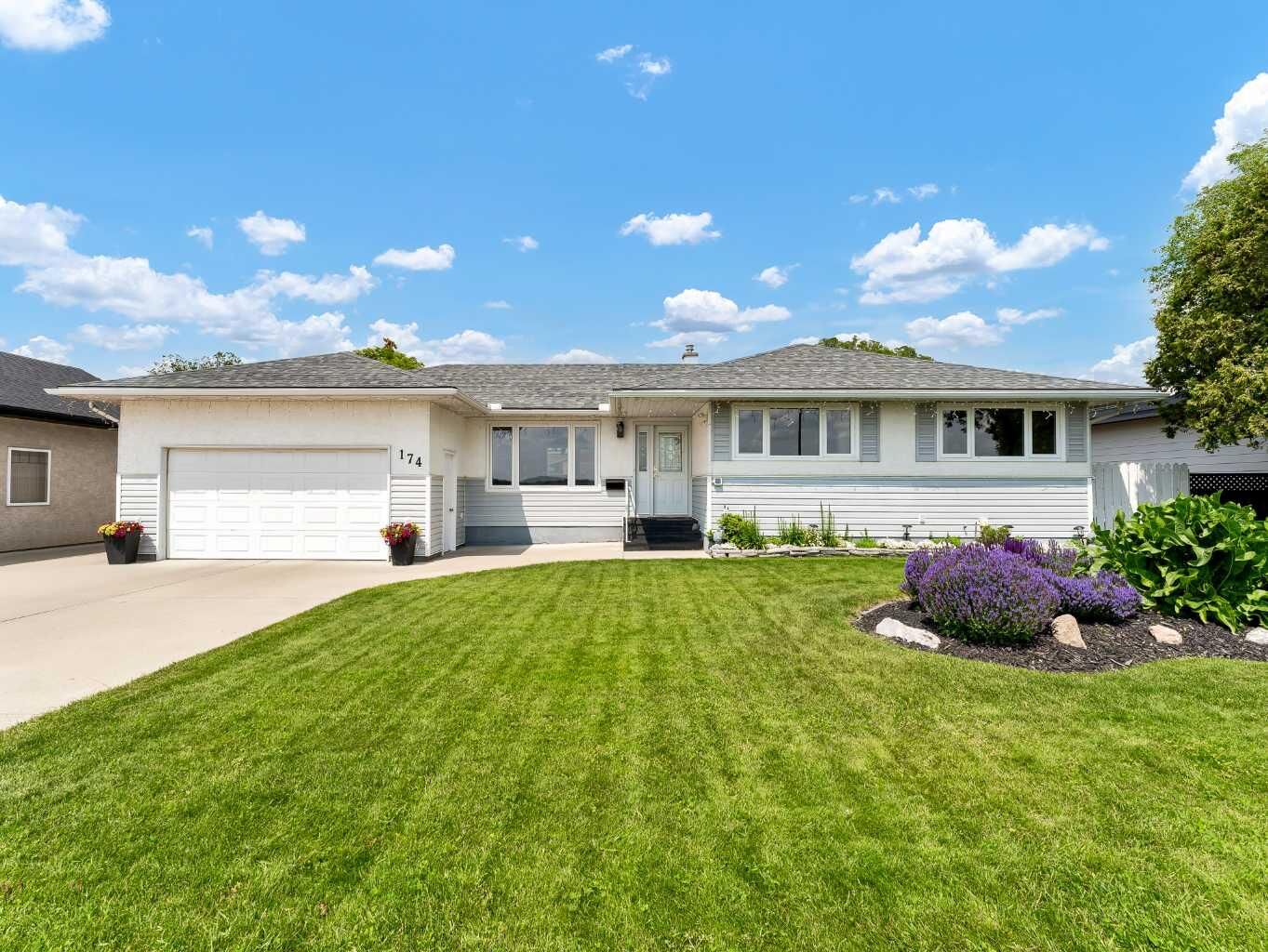 Property Photo: 174 McCutcheon Drive NW AB T1A 6X5