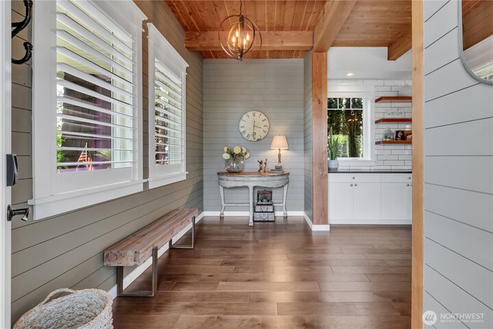 Property Photo:  3516  Ross Avenue  WA 98332 