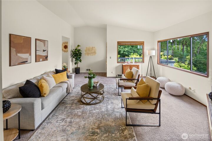 Property Photo:  1710  30th Avenue  WA 98122 